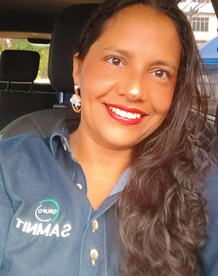 ANDRÉA CRISTINA MIRANDA BRAGA ROCHA 